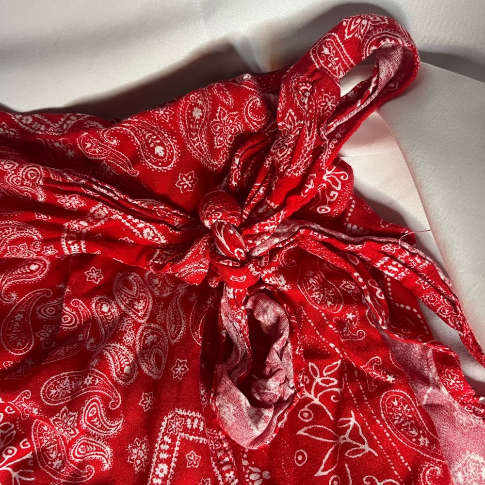 VENUS, Red Bandana Print Skort-Americana look! - Picture 5 of 12